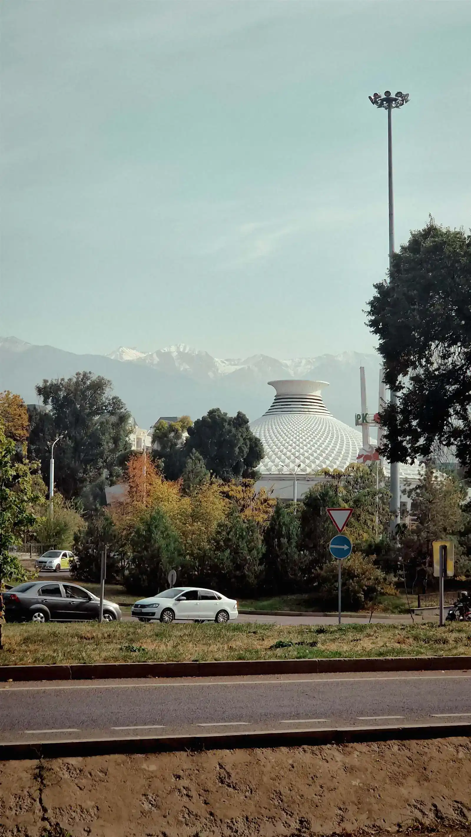 Almaty and the Tian Shan mountains
